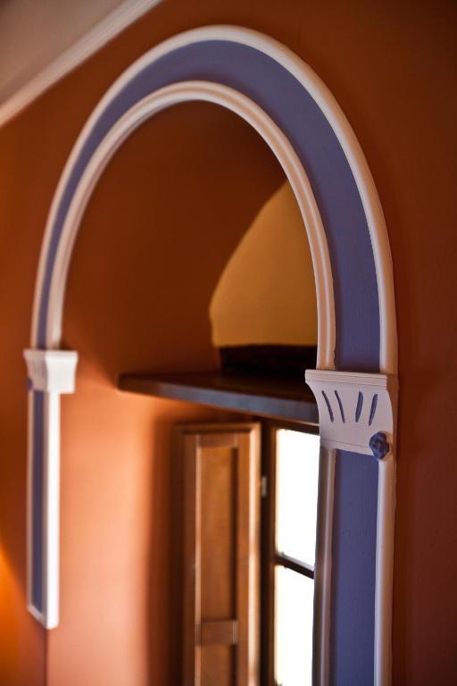 Mavromichalai Hotell Liménion Rum bild