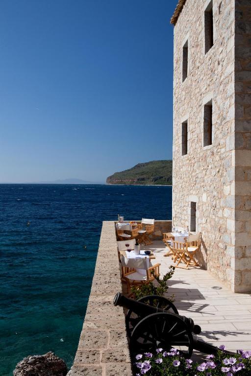 Mavromichalai Hotell Liménion Exteriör bild